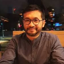 Prof.Dr.-Ing.Hendro Wicaksono